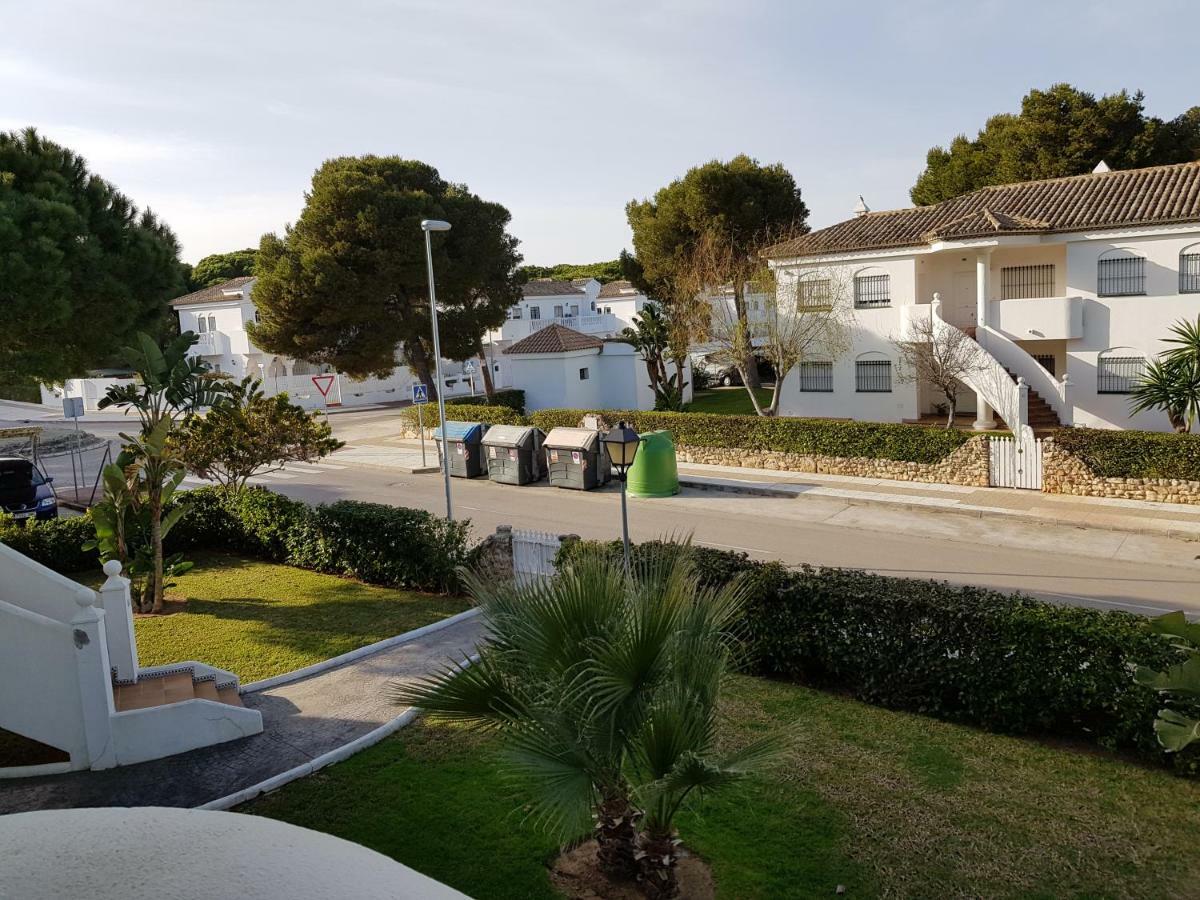 Apartamento Pinar Del Atlantico-La Barrosa Chiclana de la Frontera Exterior photo